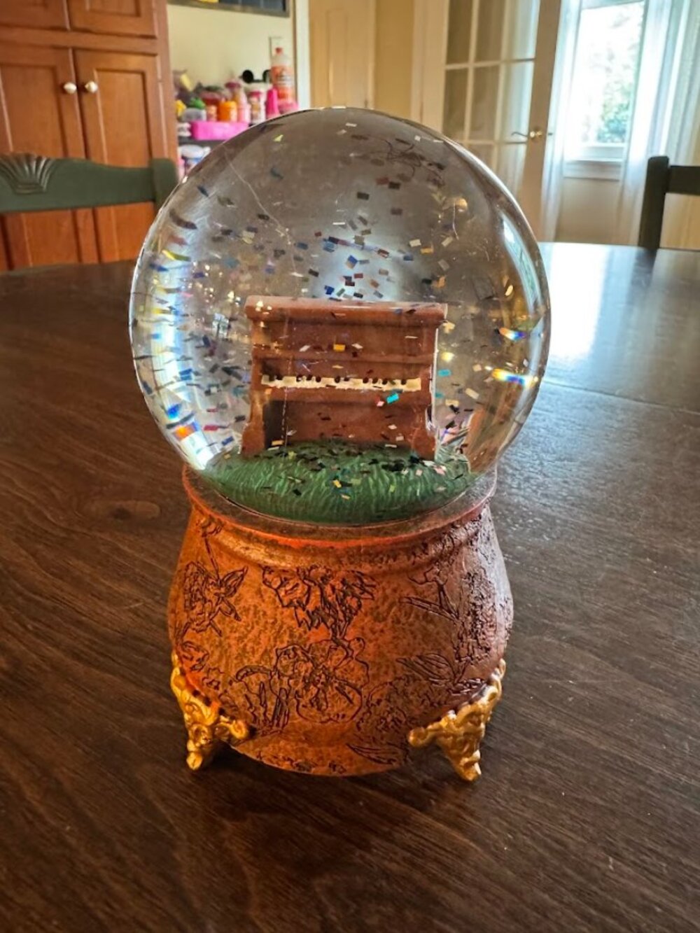 Taylor Swift The Eras Tour Acoustic Piano Snow Globe - Picture 2 of 5